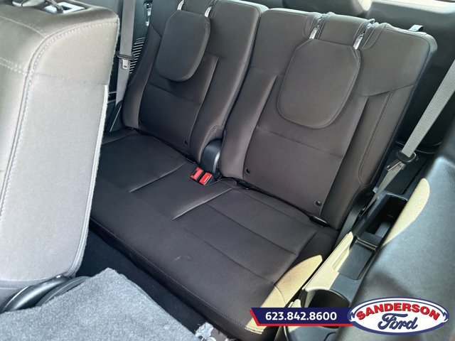 Certified 2024 Ford Explorer XLT RWD image 17