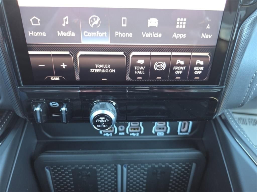 New 2026 RAM 2500 Limited image 24