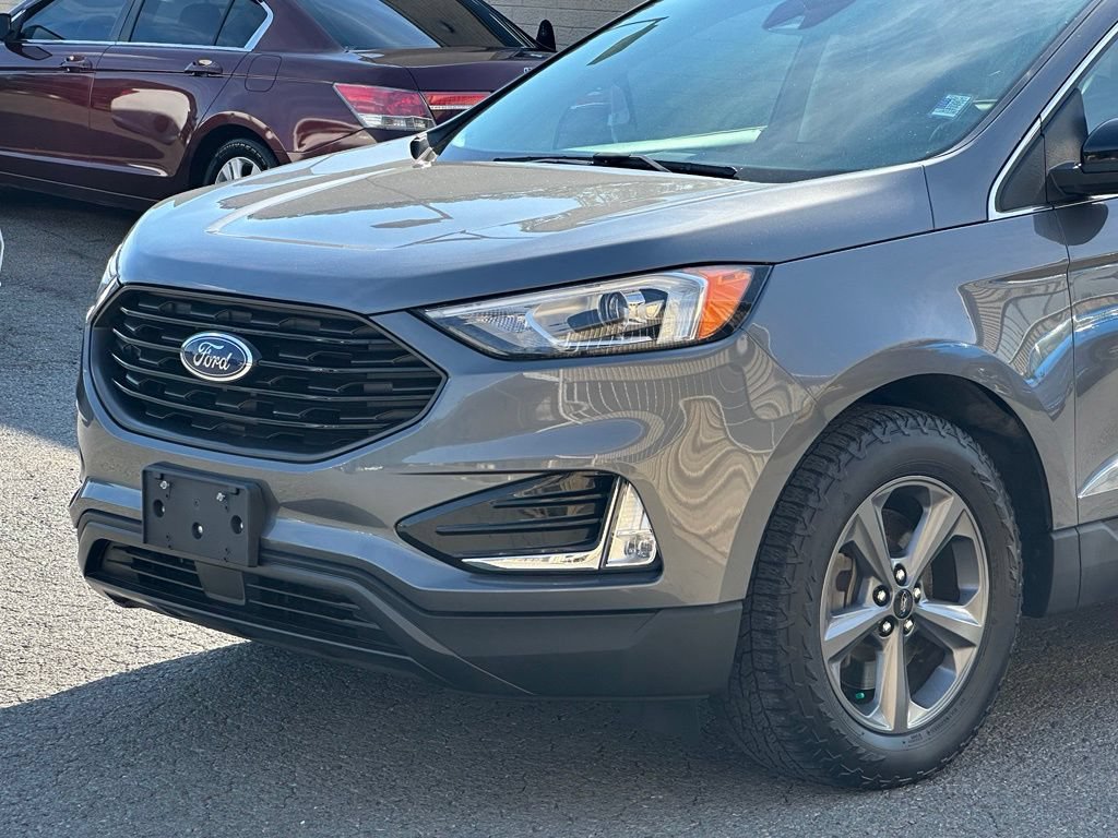 Used 2022 Ford Edge SEL w/ Sport Appearance Package AWD/4WD image 35