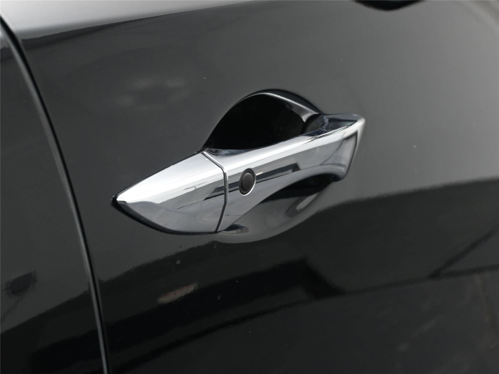 Used 2019 Acura MDX SH-AWD image 14