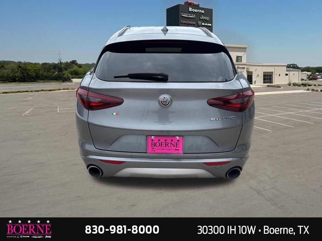 Used 2020 Alfa Romeo Stelvio Sport w/ Quick Order Package 22K Sport RWD image 12