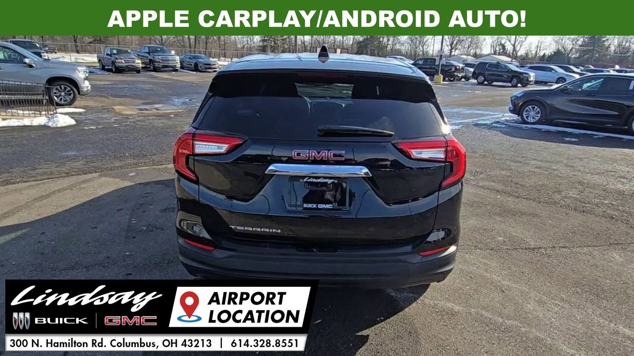 Used 2023 GMC Terrain SLE image 7