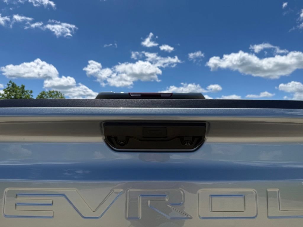 New 2026 Chevrolet Silverado 1500 RST w/ RST Select Package AWD/4WD image 5