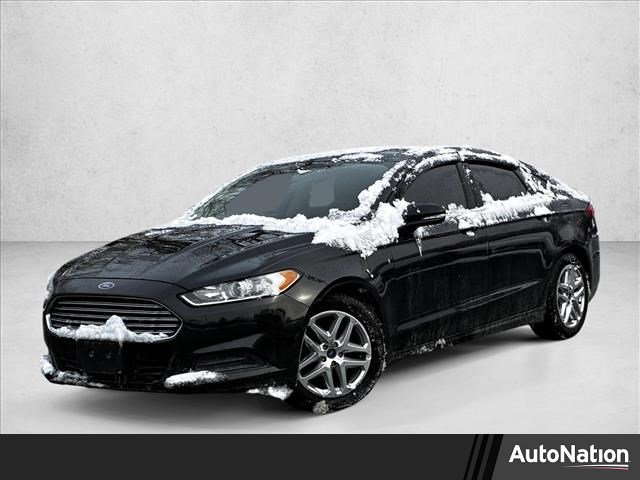 Used 2015 Ford Fusion SE image 1