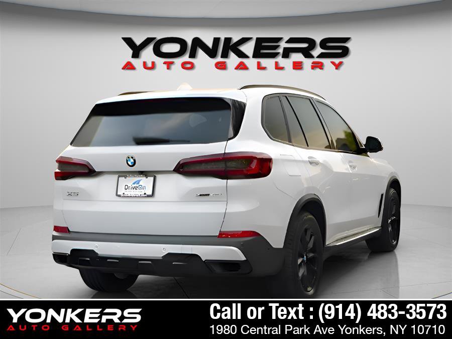 Used 2022 BMW X5 xDrive40i AWD/4WD image 9
