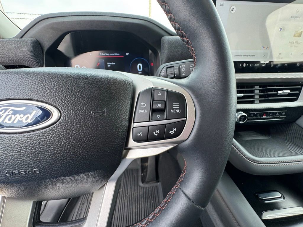 Used 2025 Ford Explorer Active image 25