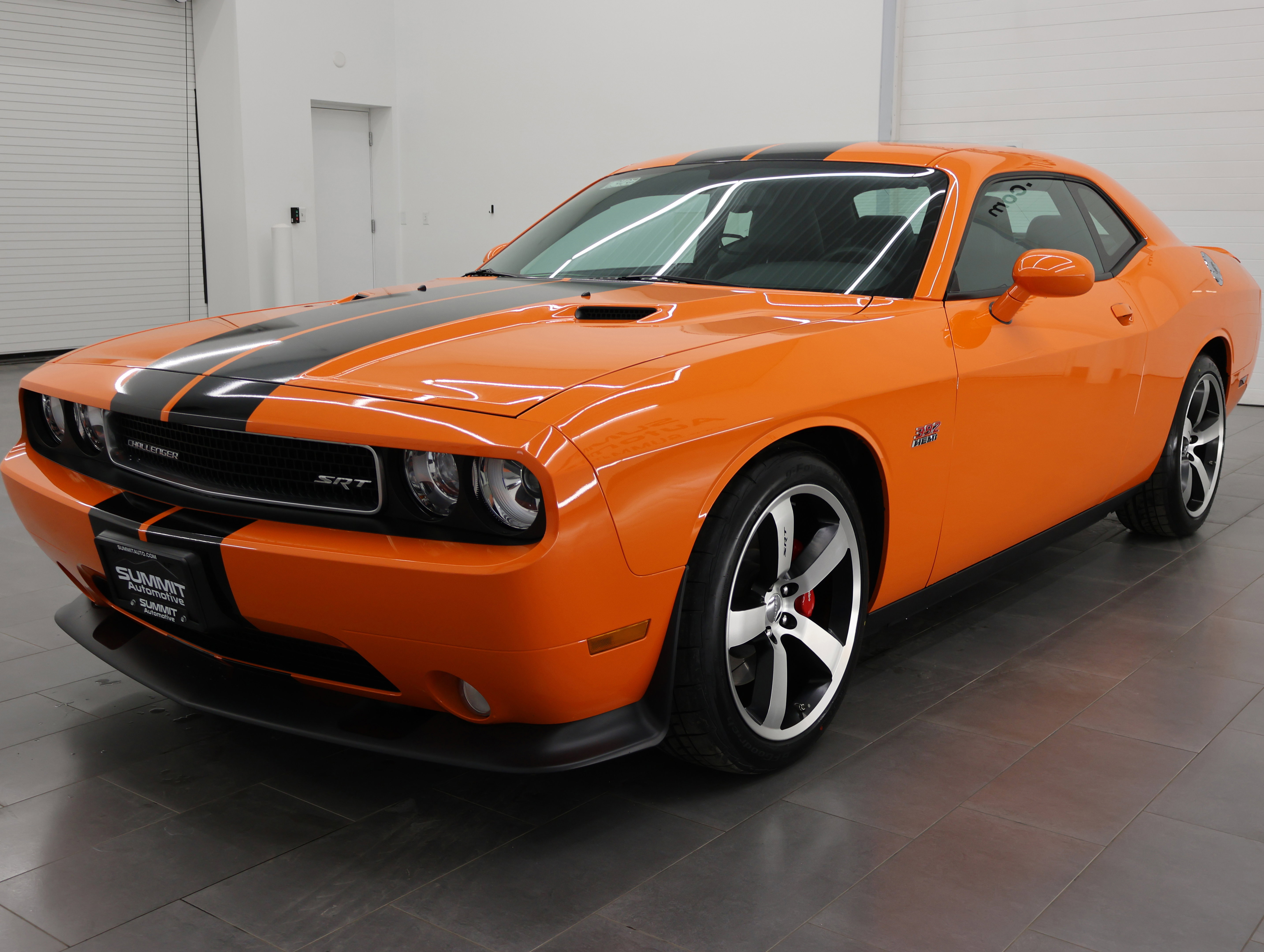 Used 2014 Dodge Challenger SRT8 image 6