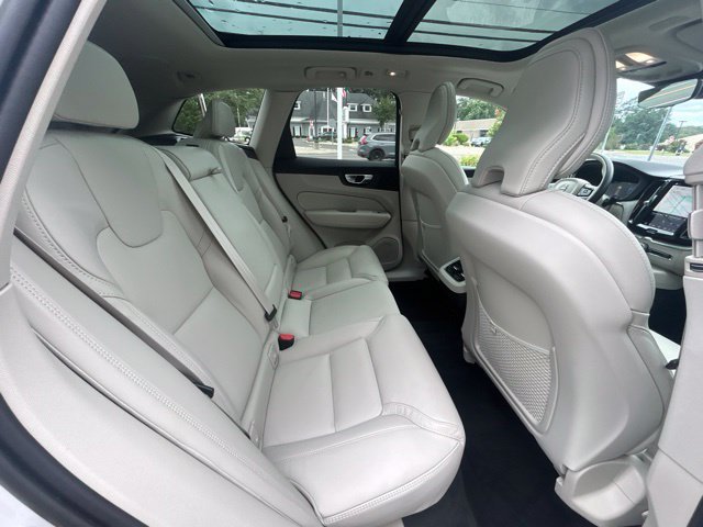 Used 2023 Volvo XC60 B6 Ultimate w/ Climate Package AWD/4WD image 13