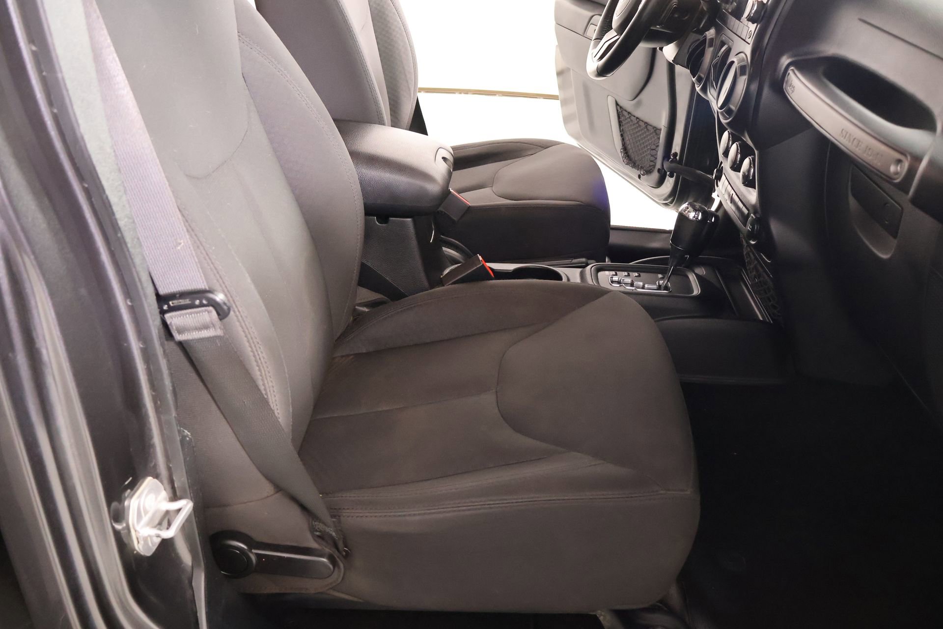 Used 2017 Jeep Wrangler Unlimited Sport w/ Quick Order Package 24S image 11