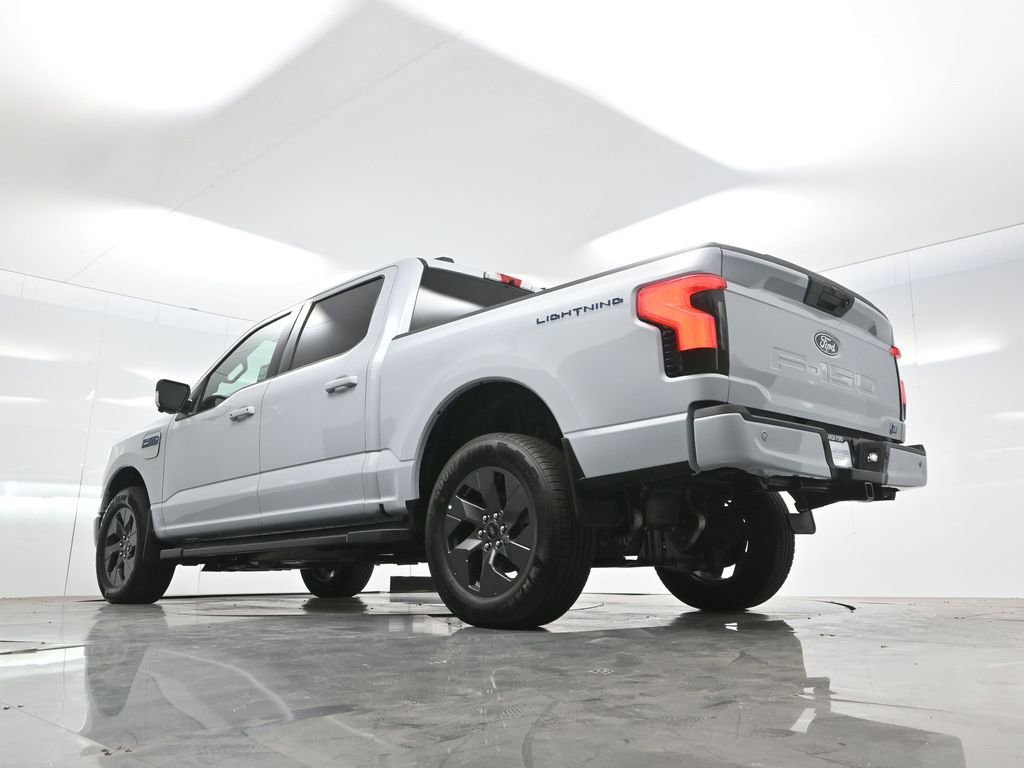 Used 2025 Ford F150 Lightning Flash AWD/4WD image 54