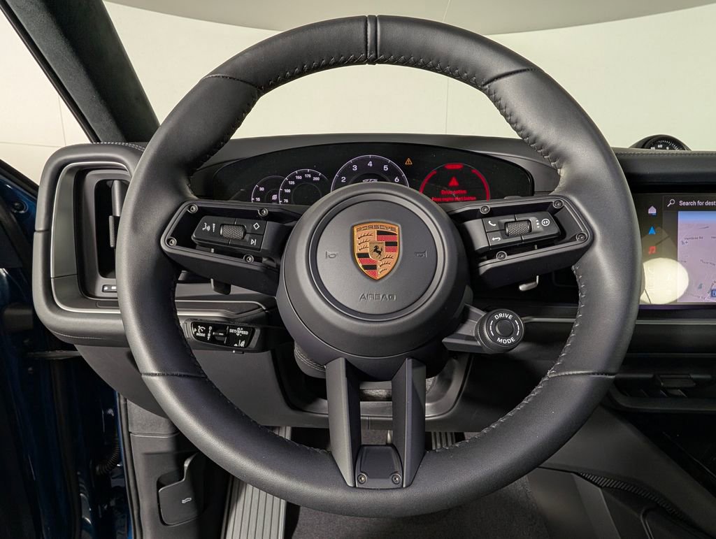 New 2026 Porsche Cayenne GTS image 38