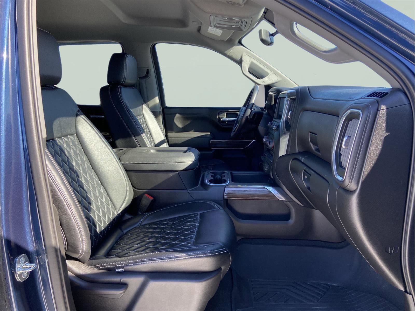 Used 2021 Chevrolet Silverado 1500 LT Trail Boss w/ Bed Protection Package image 22