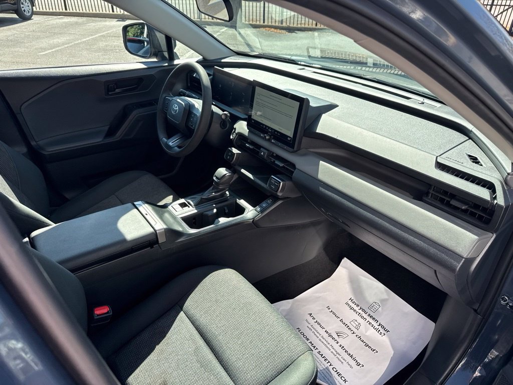 Certified 2026 Toyota RAV4 LE AWD/4WD image 35