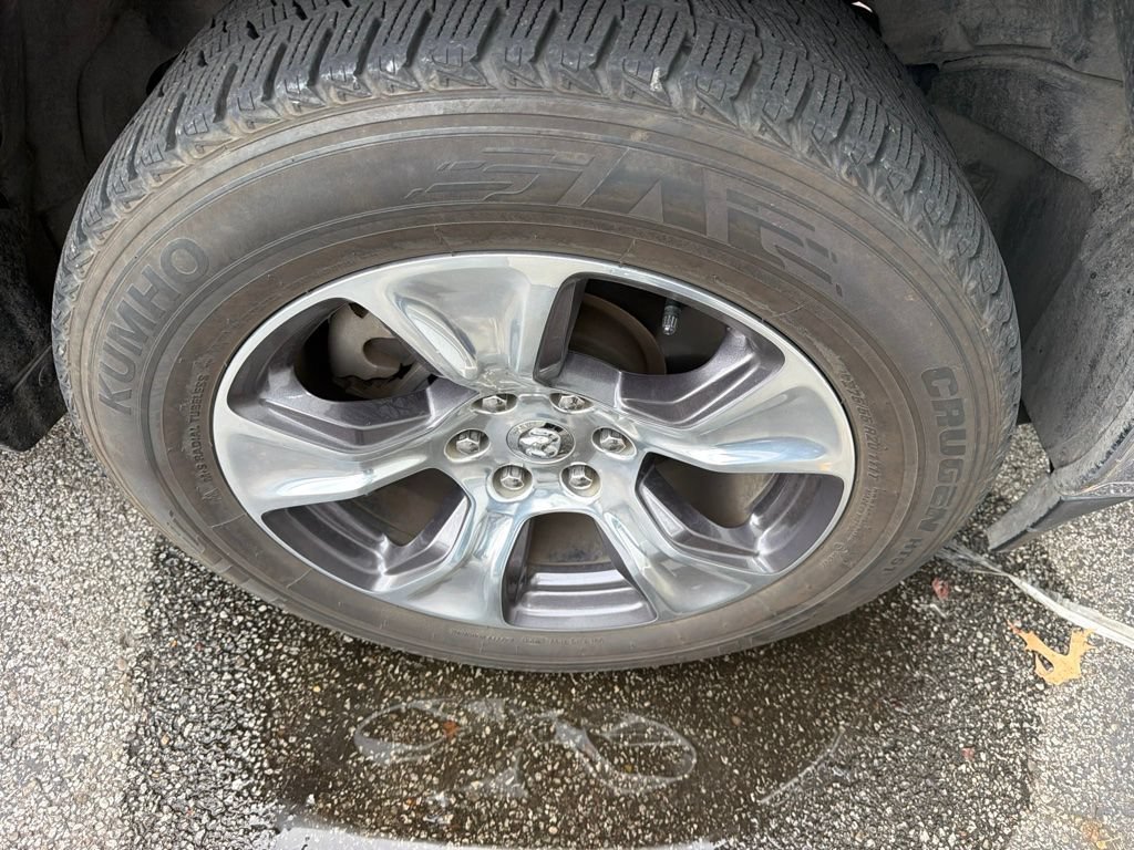 Used 2022 RAM 1500 Laramie RWD image 2