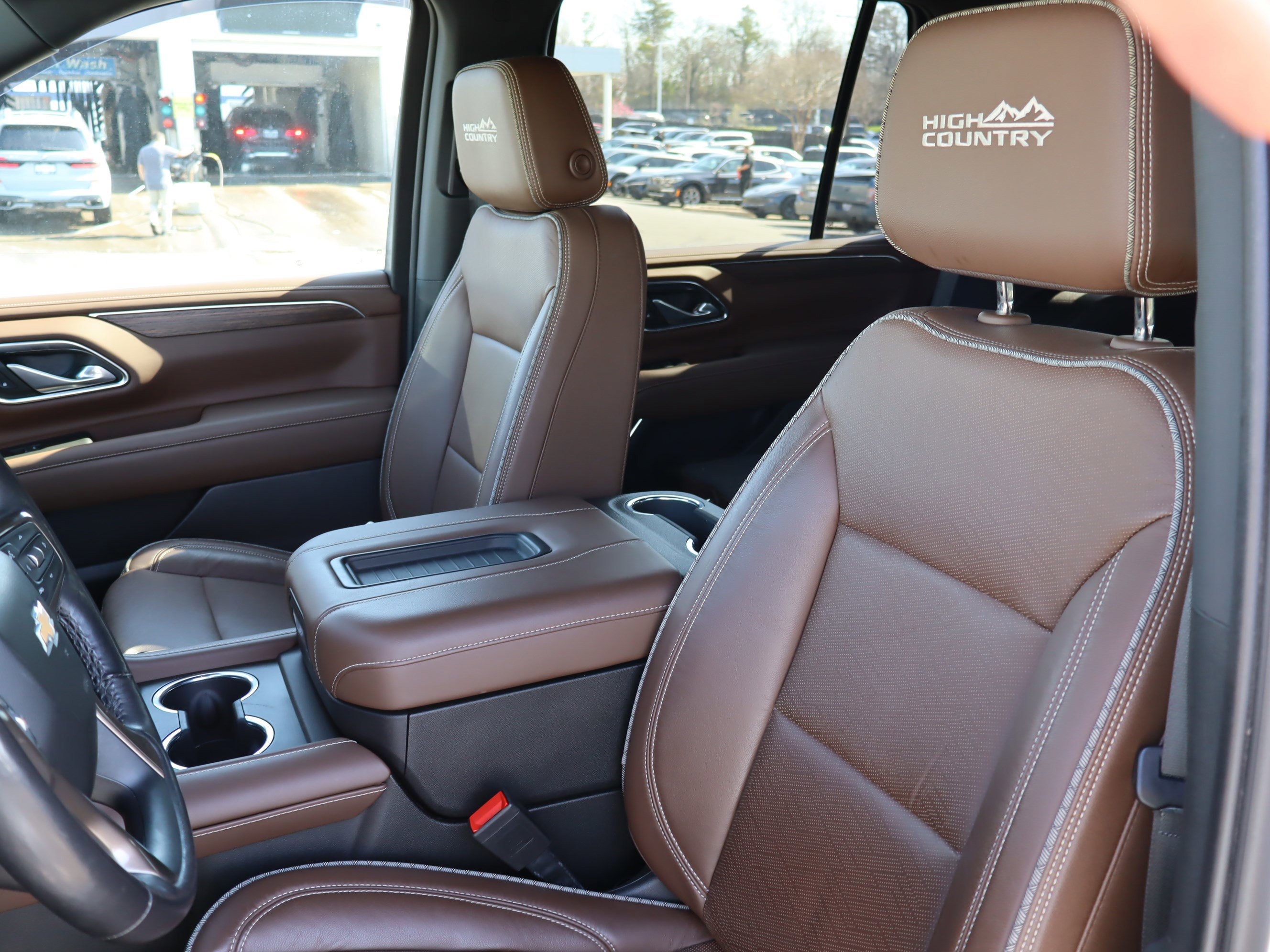 Used 2022 Chevrolet Tahoe High Country AWD/4WD image 20