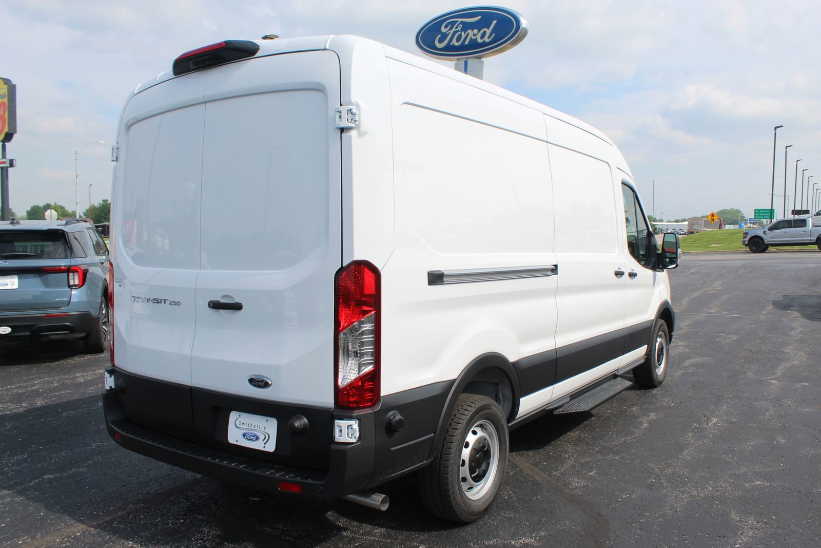 New 2025 Ford Transit 250 148 Medium Roof w/ Load Area Protection Package image 6