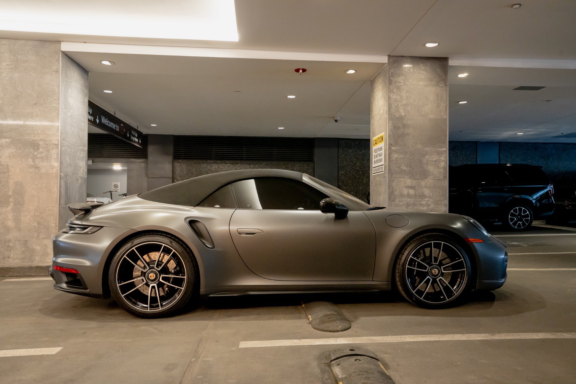 Used 2023 Porsche 911 Turbo S AWD/4WD image 3