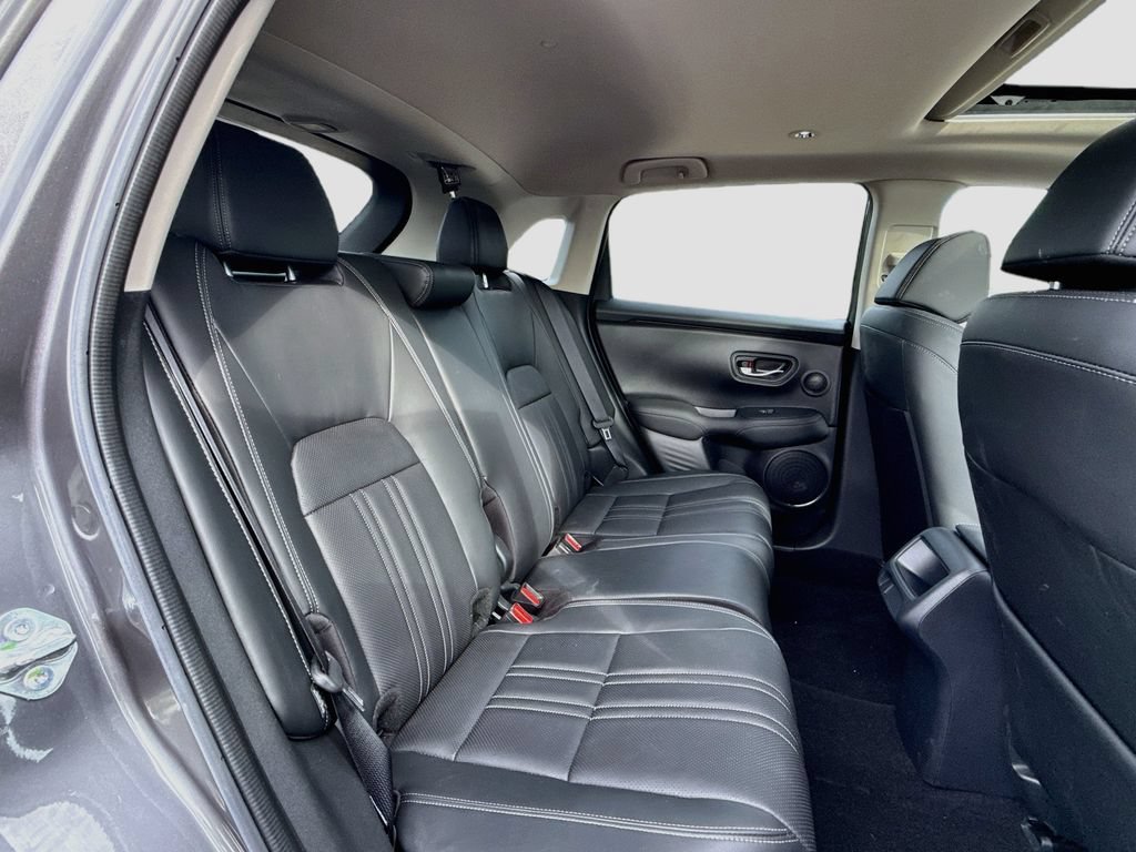 Used 2024 Honda HR-V EX-L image 30