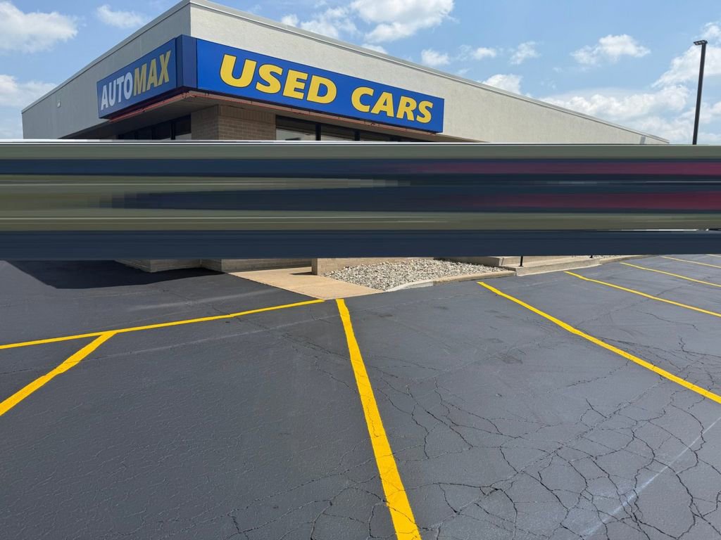 Used 2024 Chevrolet Colorado ZR2 w/ Technology Package AWD/4WD image 8