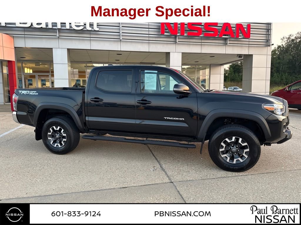 Used 2022 Toyota Tacoma TRD Off-Road image 8