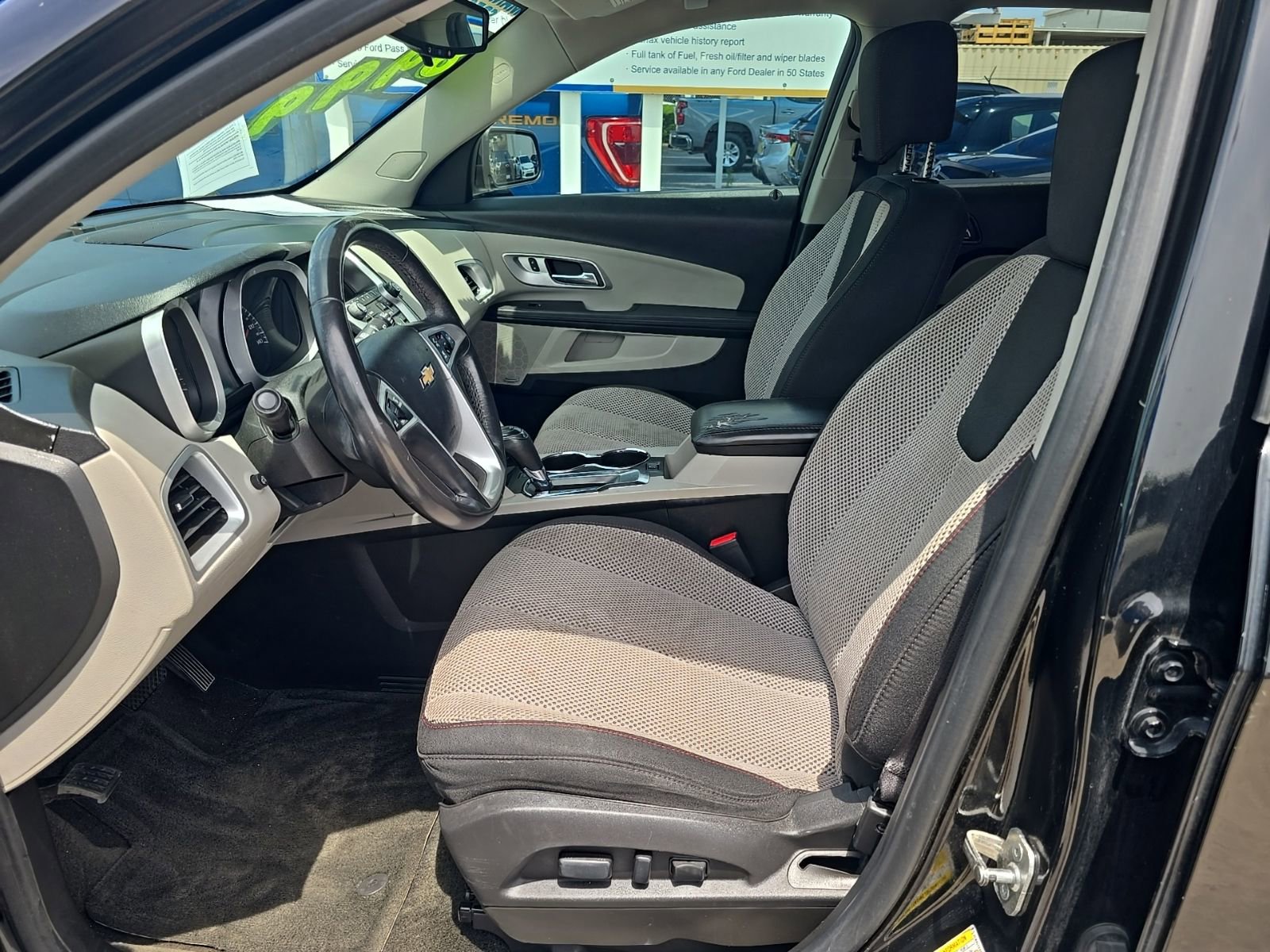 Used 2017 Chevrolet Equinox LT w/ Convenience Package FWD image 6