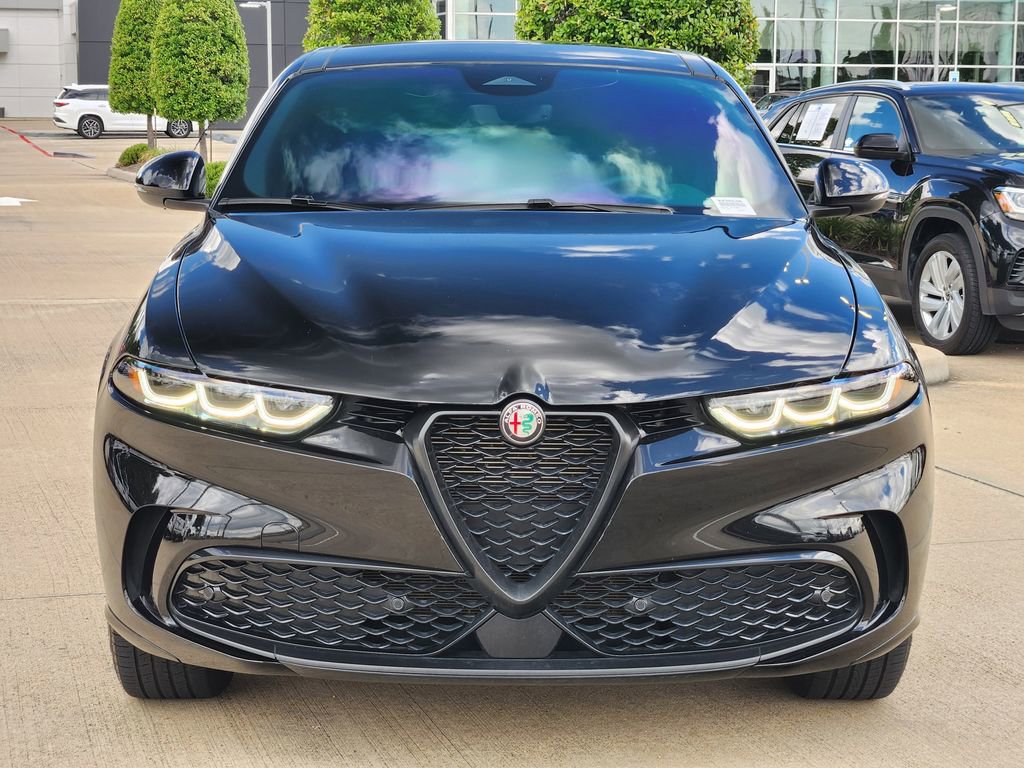 Used 2025 Alfa Romeo Tonale AWD/4WD image 2