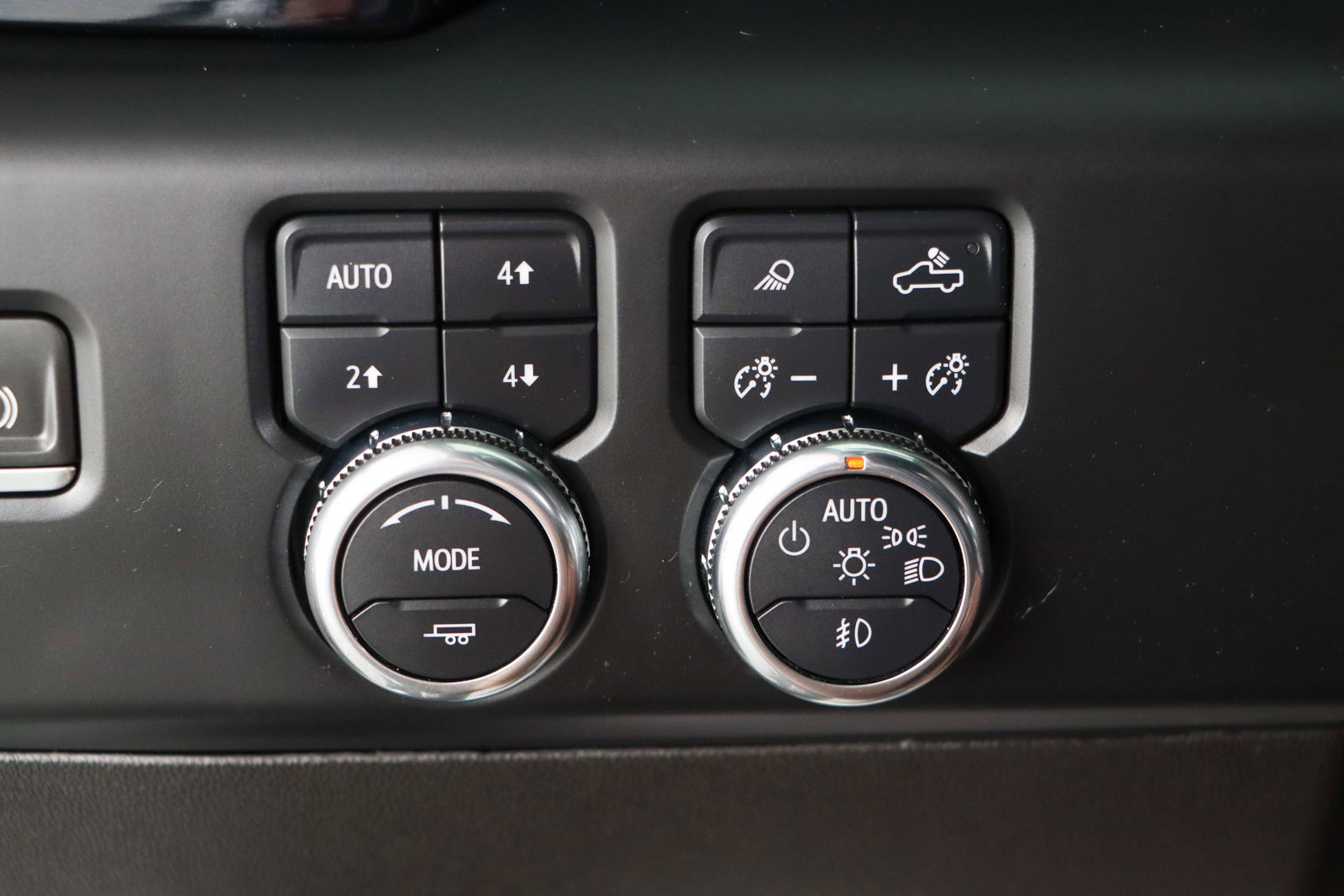 Used 2024 GMC Sierra 2500 AT4 w/ AT4 Preferred Package image 24