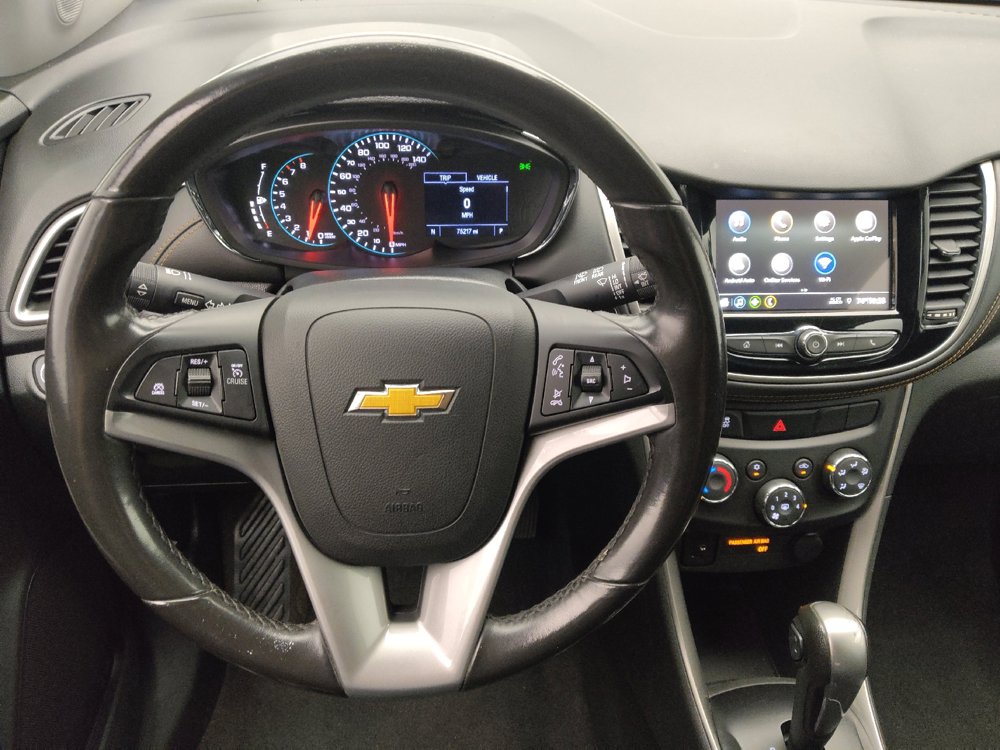 Used 2019 Chevrolet Trax LT w/ LT Convenience Package FWD image 22