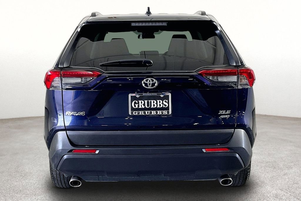 Used 2025 Toyota RAV4 XLE AWD/4WD image 6
