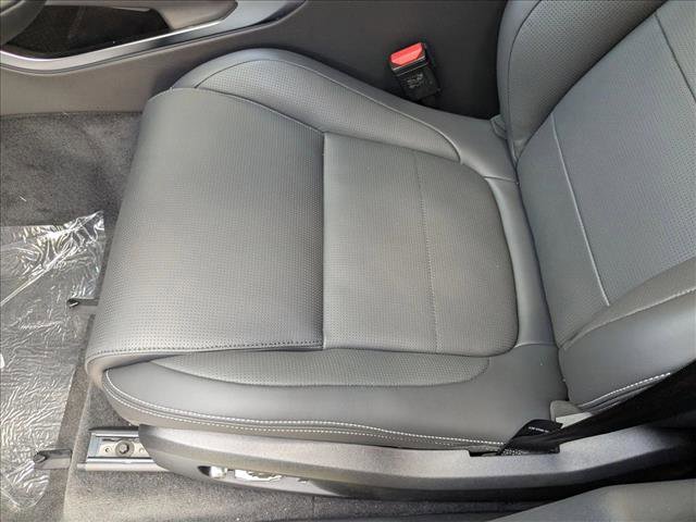 New 2026 Jaguar F-PACE R-Dynamic S image 4