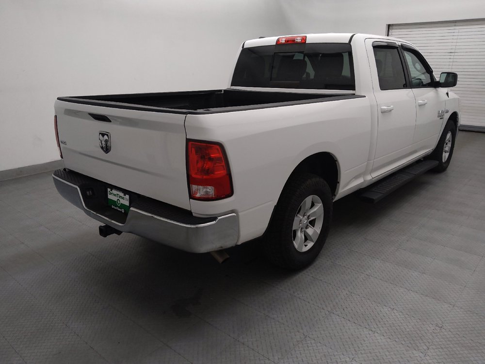 Used 2020 RAM 1500 Classic SLT RWD image 9