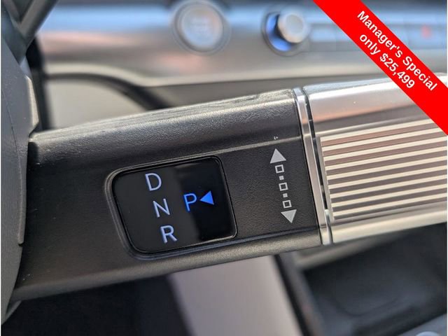 Certified 2025 Hyundai Kona SEL image 24