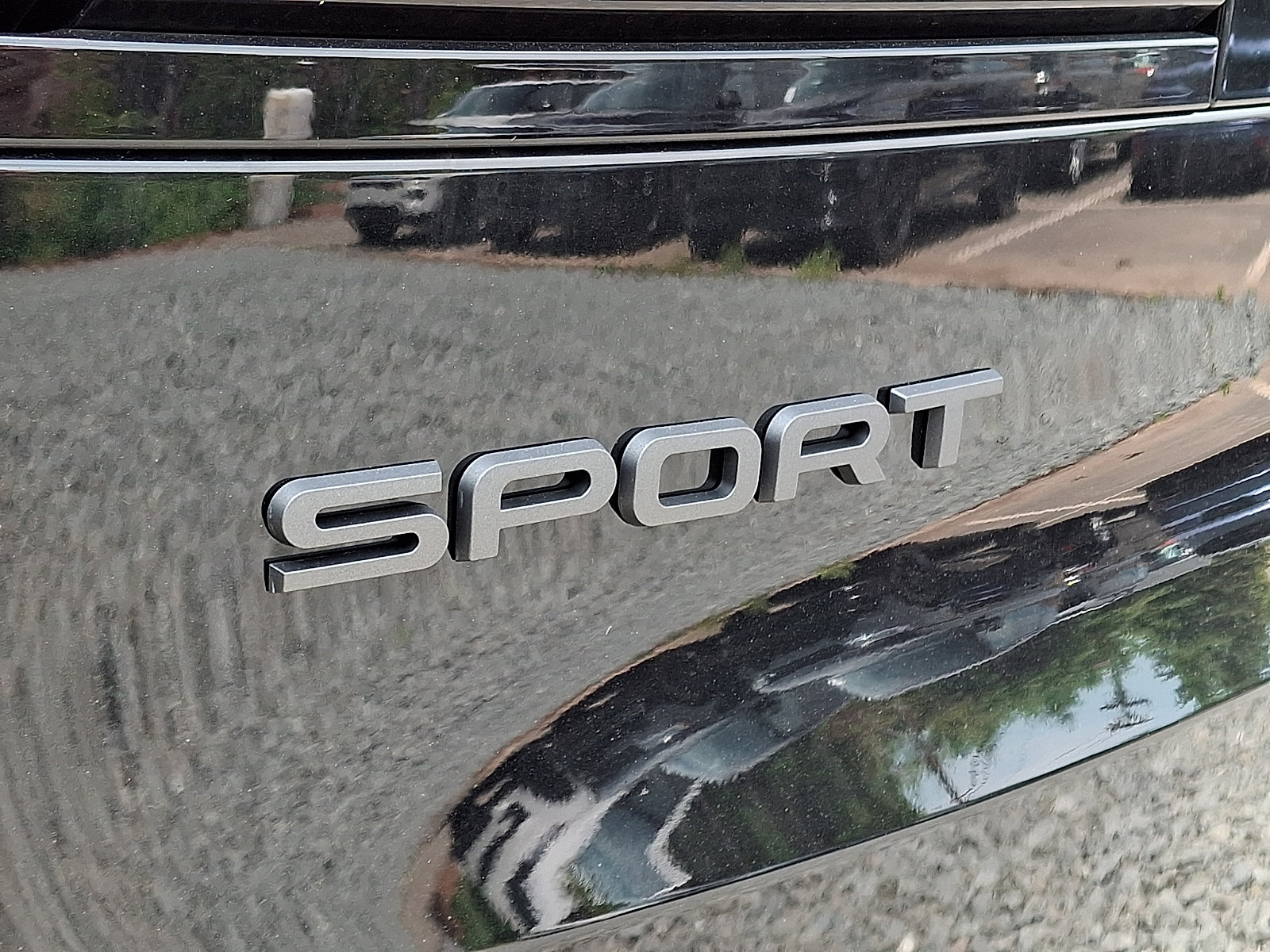 New 2026 Land Rover Range Rover Sport Dynamic SE AWD/4WD image 19