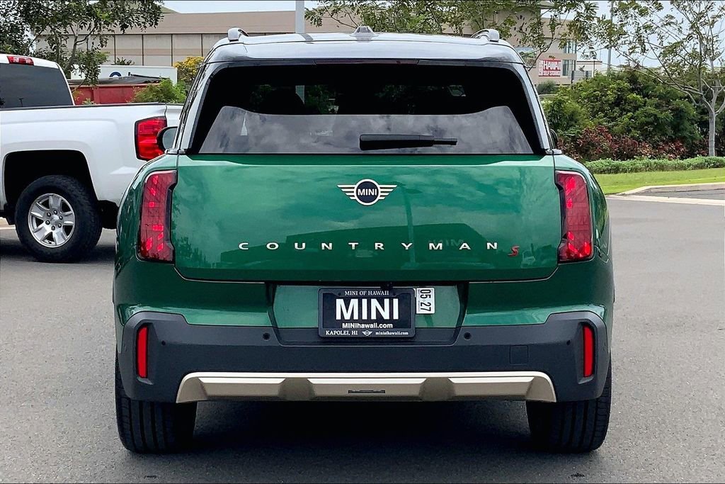 Certified 2025 MINI Cooper Countryman S w/ Comfort Package Max image 5