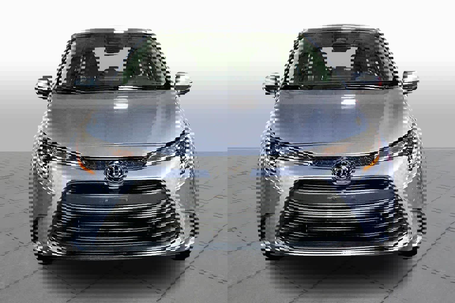 Used 2024 Toyota Corolla LE image 3