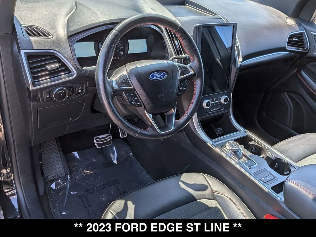 Used 2023 Ford Edge ST-Line AWD/4WD image 12