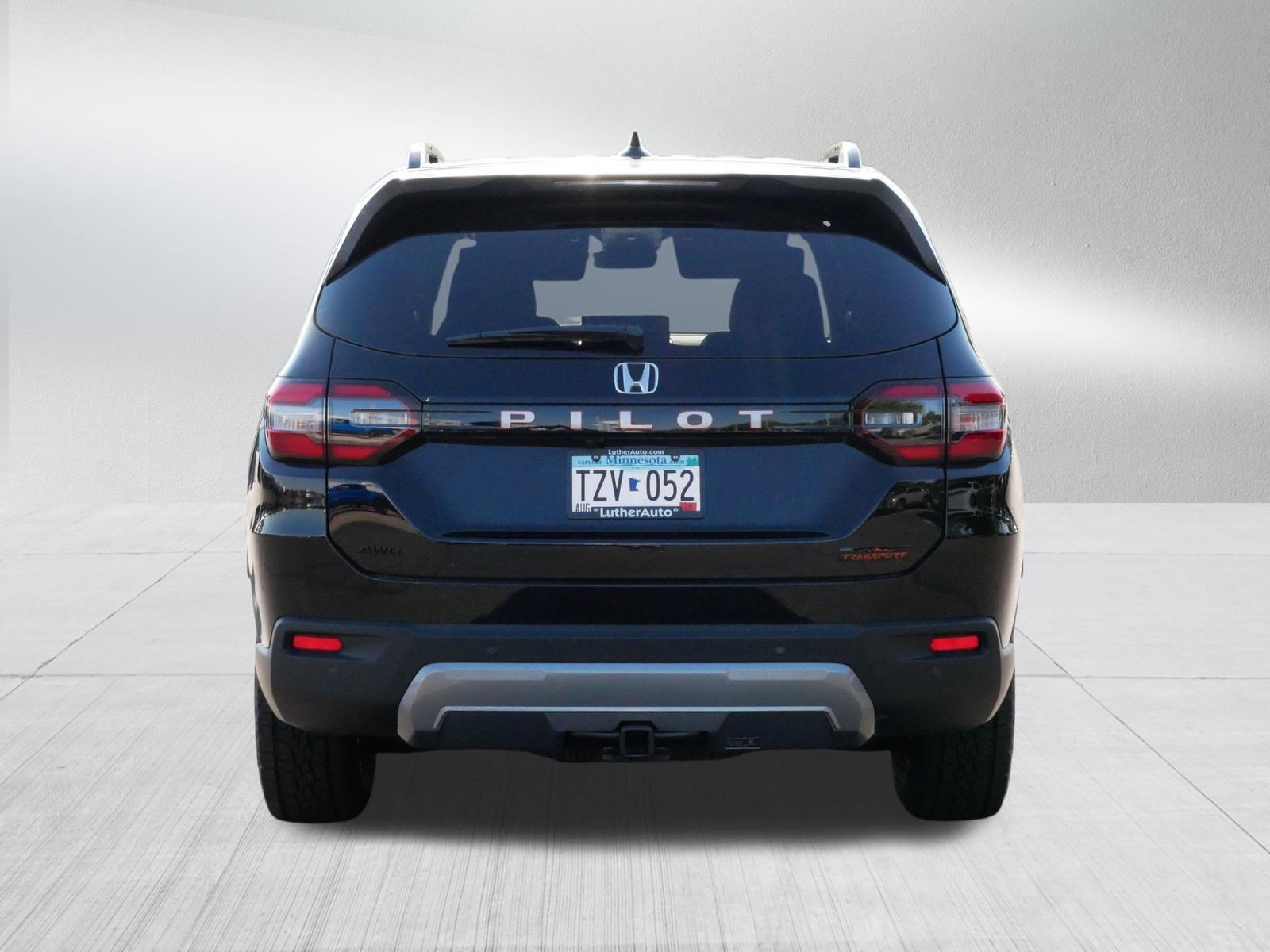 Certified 2026 Honda Pilot TrailSport image 6
