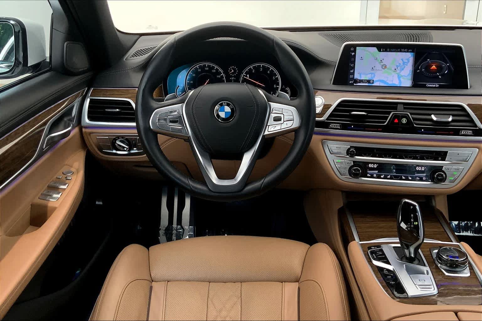 Used 2017 BMW 740i RWD image 6