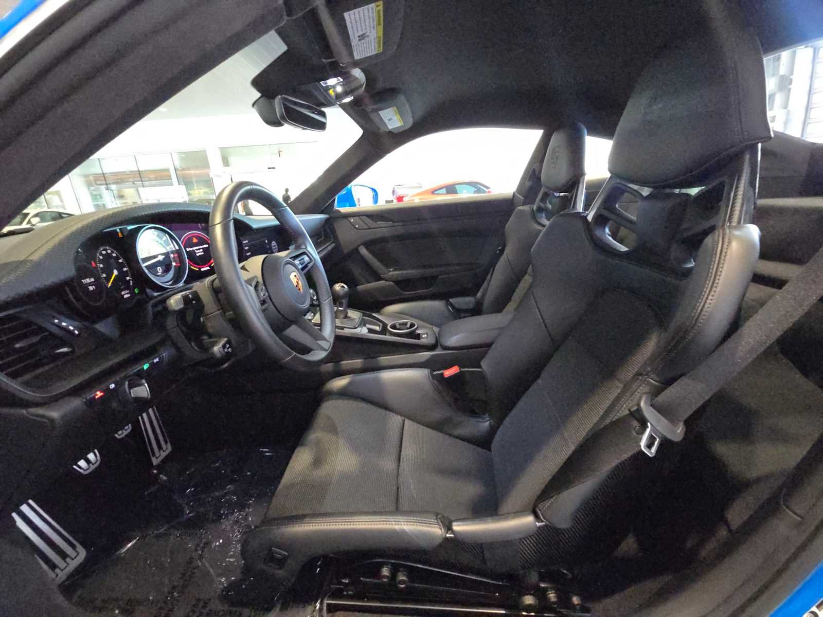 Used 2022 Porsche 911 GT3 RWD image 19