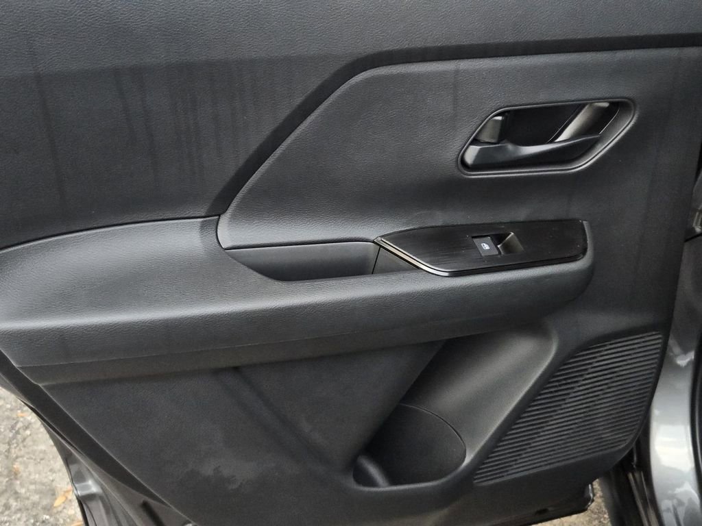 New 2026 Nissan Kicks S image 10