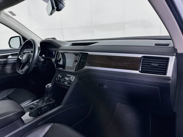 Certified 2023 Volkswagen Atlas SE w/ Black Wheel Package AWD/4WD image 30