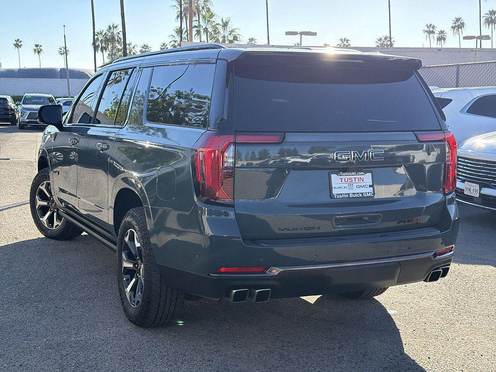 Used 2026 GMC Yukon XL AT4 Ultimate AWD/4WD image 7