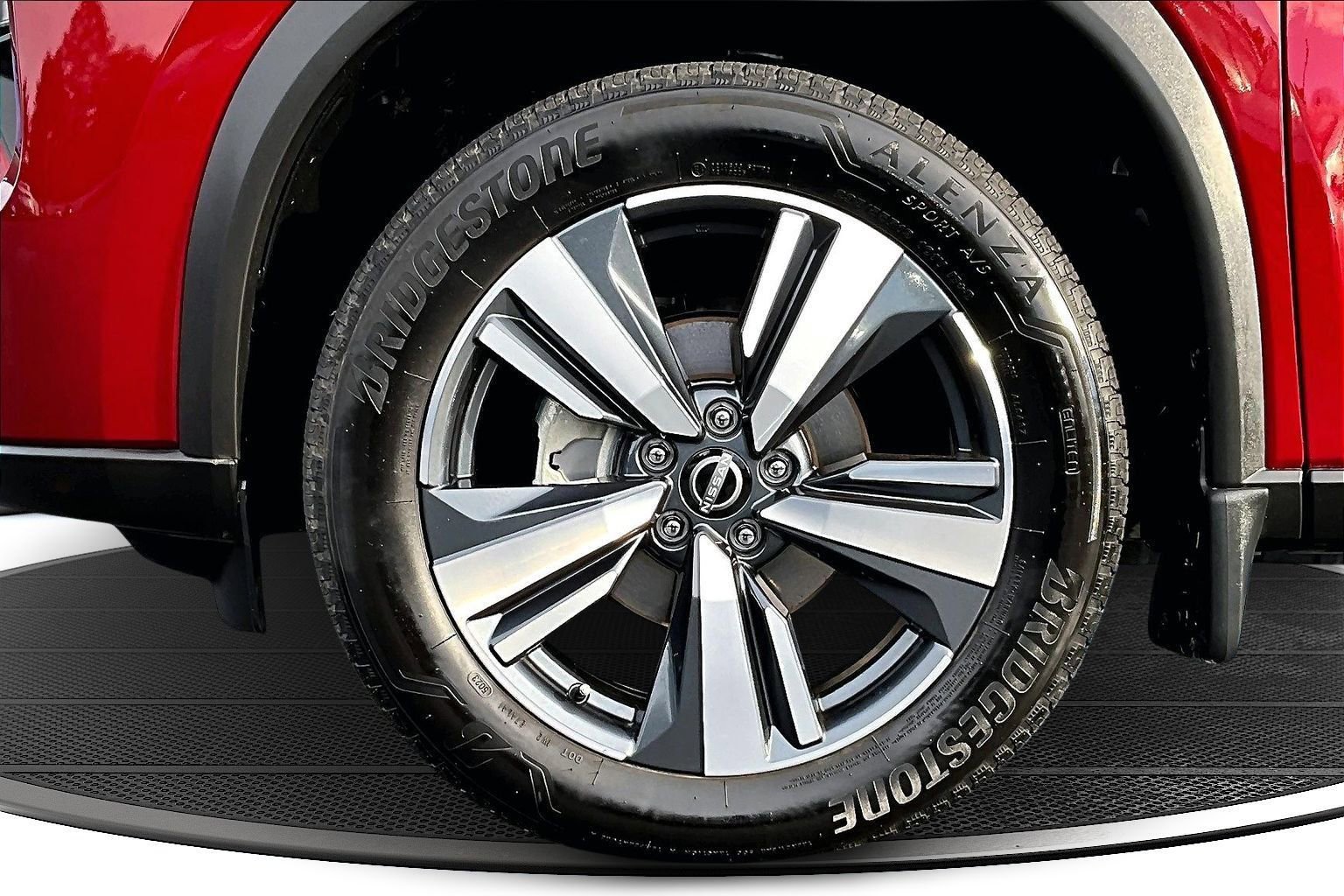 Used 2024 Nissan Rogue SL image 33