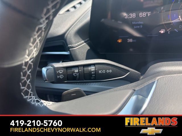 New 2025 Chevrolet Traverse LT w/ Midnight/Sport Edition image 28