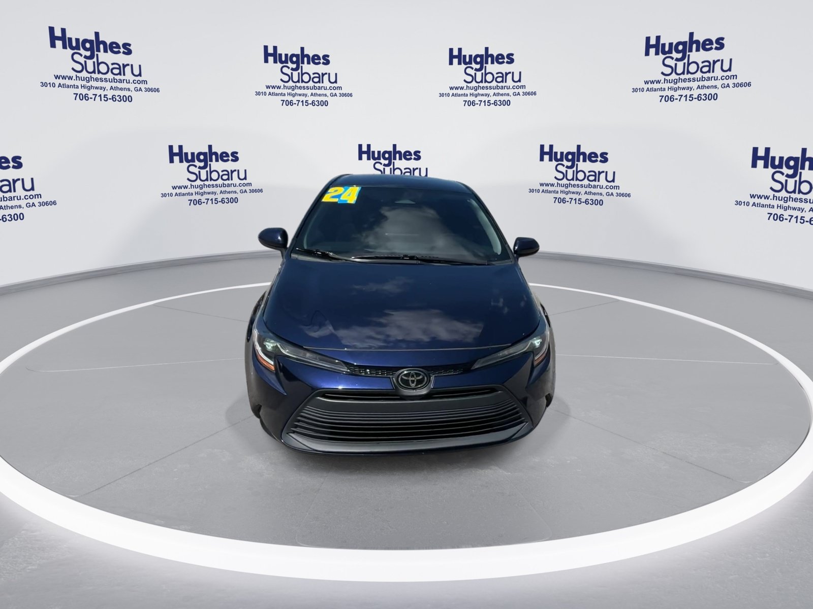 Used 2024 Toyota Corolla LE FWD image 4