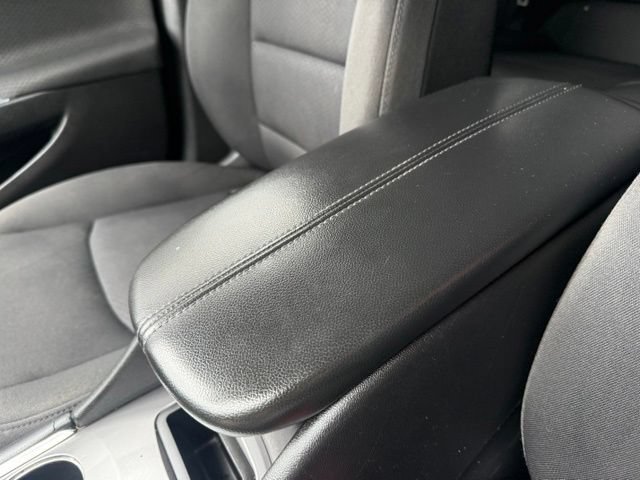 Used 2018 Chevrolet Malibu LT FWD image 25