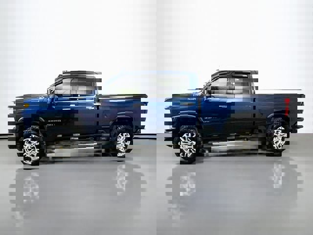 Used 2021 Chevrolet Silverado 3500 High Country w/ Z71 Off-Road Package image 4