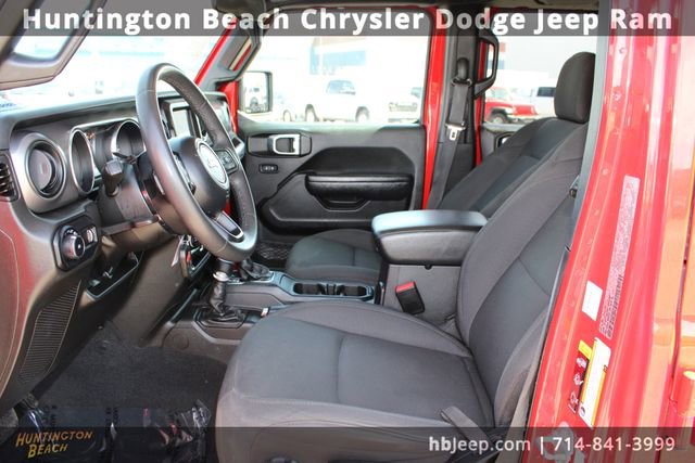 Used 2023 Jeep Wrangler Sport S image 31