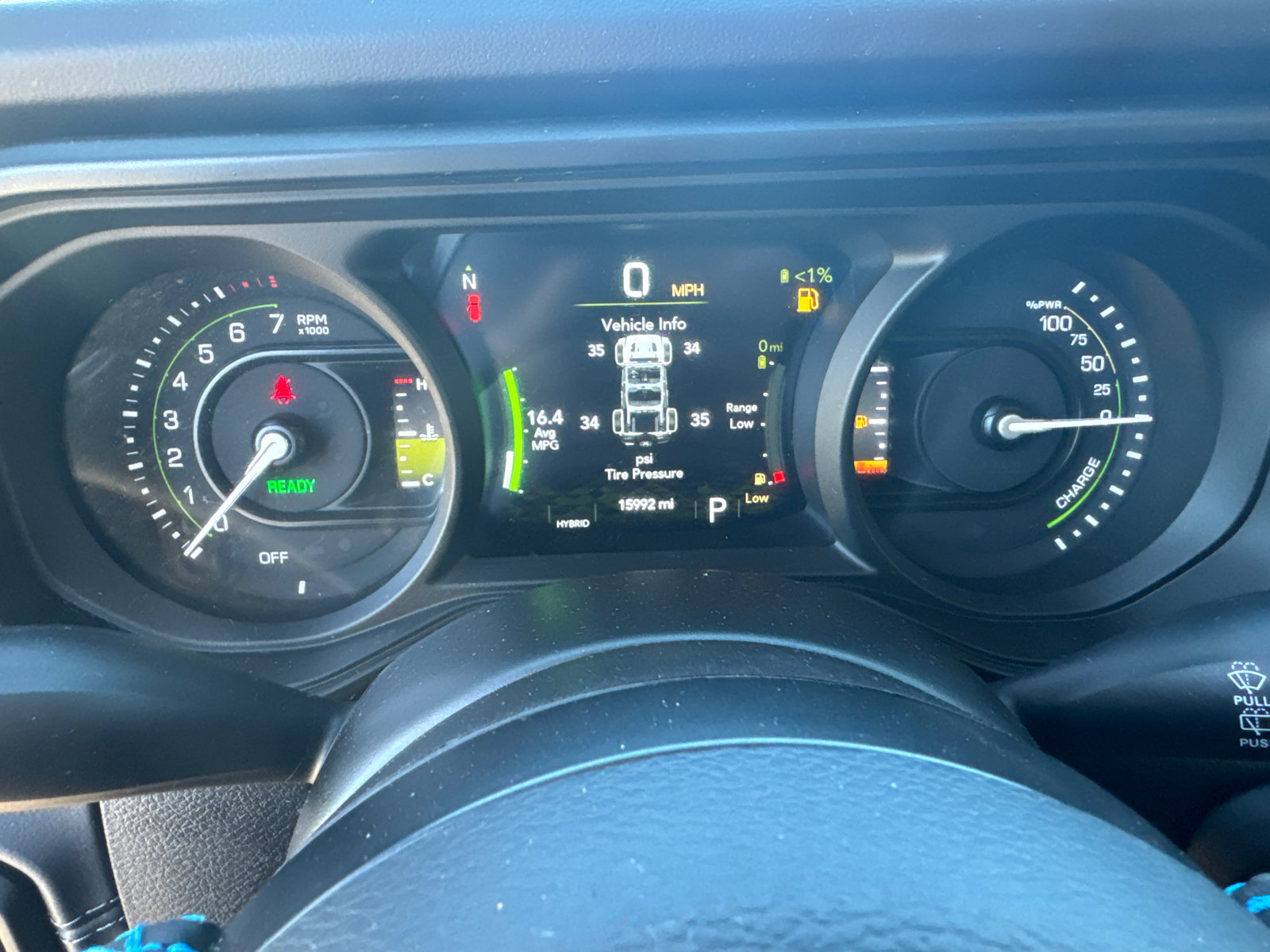 Used 2025 Jeep Wrangler Unlimited Rubicon 4xe w/ Convenience Group AWD/4WD image 25