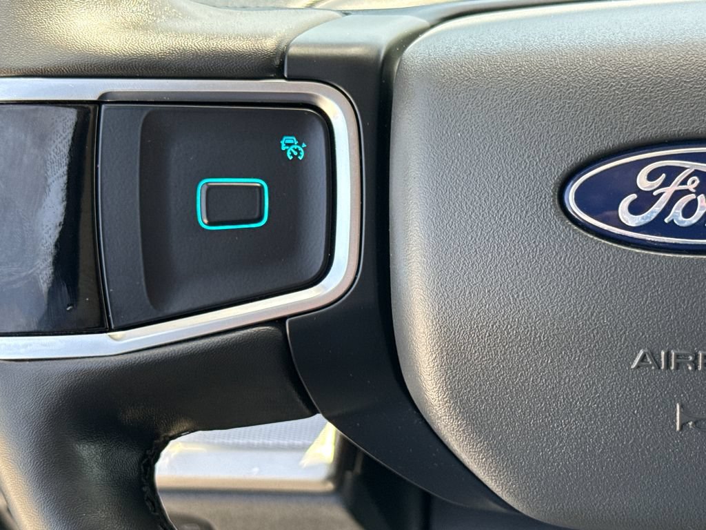 Certified 2025 Ford Expedition Active RWD image 16